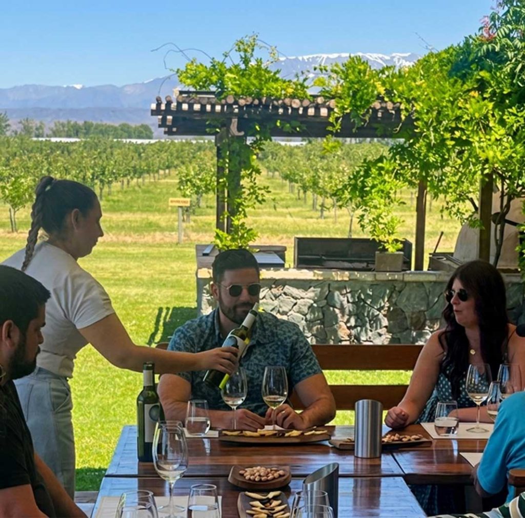 Small-group tour in Luján de Cuyo.